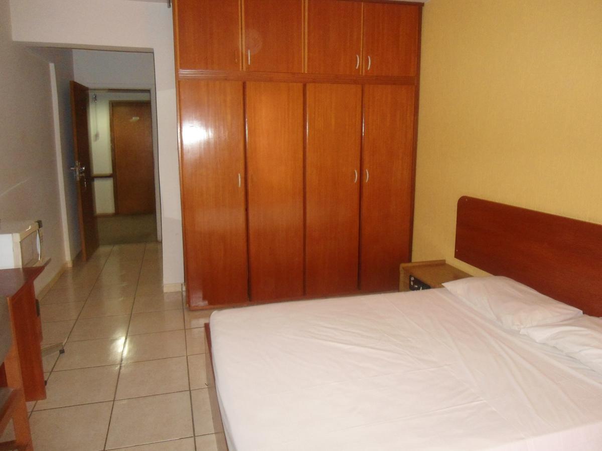 Ika Apart Hotel Brasília Exterior foto